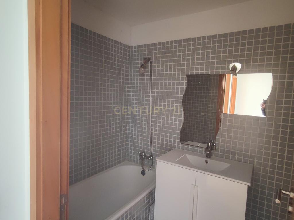 Apartamento T3 no Último Piso com Garagem – Moreira da Maia, Porto - Image 20