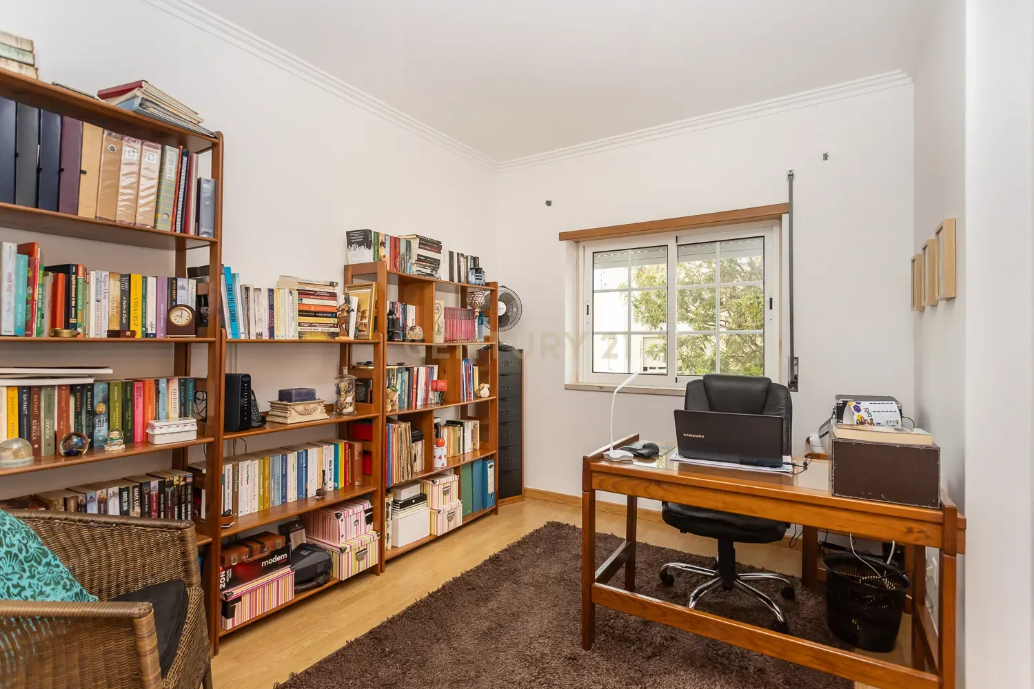 Apartamento T4 c/Arrecadação - Torre da Marinha - Image 19