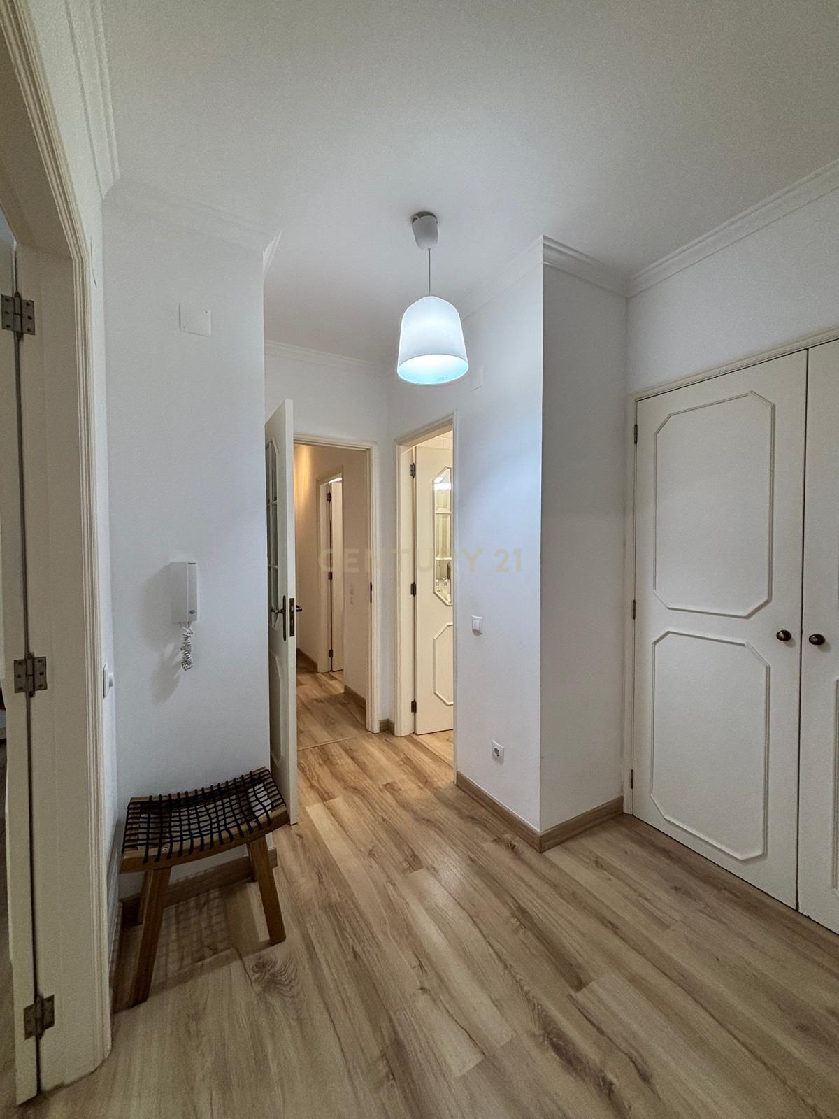 Fotografia 10 de T2 com Garagem e Arrumos | 98 m² | Moreira da Maia 289.500 €