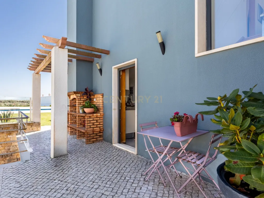 Moradia T4, em Sintra/Assafora, piscina e terreno de 3.720m2 - Image 11