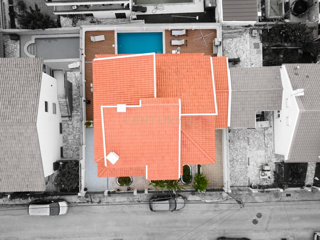 Moradia de Sonho na Charneca da Caparica – Elegância, Conforto e Localização Privilegiada - Image 55
