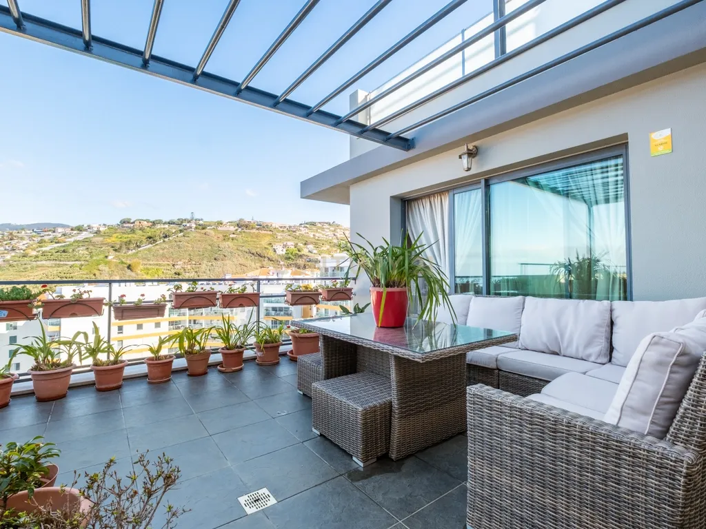 Penthouse com Vista Mar em Funchal, Madeira - Image 32