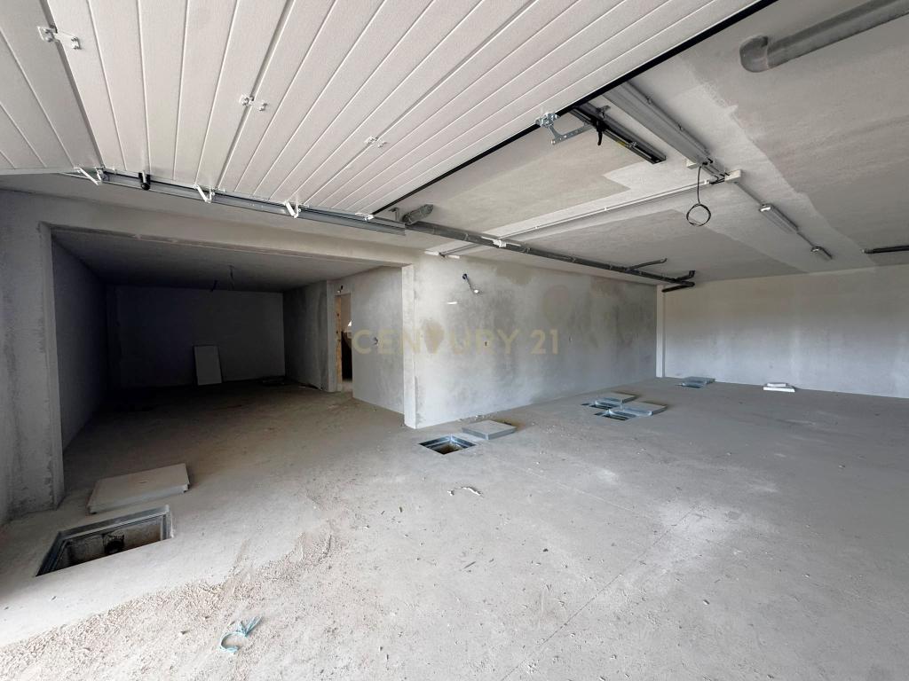 WEST RESIDENCES - IMOVEL DE LUXO - Moradia Isolada T3- 3 SUITES - Piscina/Jardim/Garagem Box para 3 viaturas - Image 16