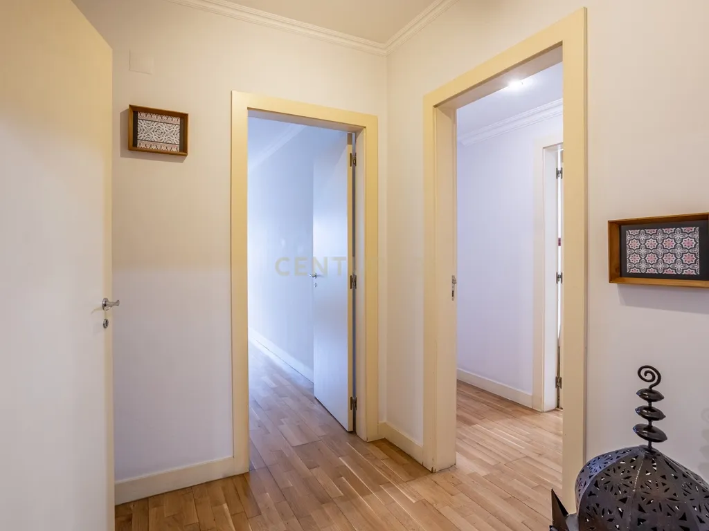Arrendamento Apartamento T2 mobilado - Centro de Lisboa - Image 12