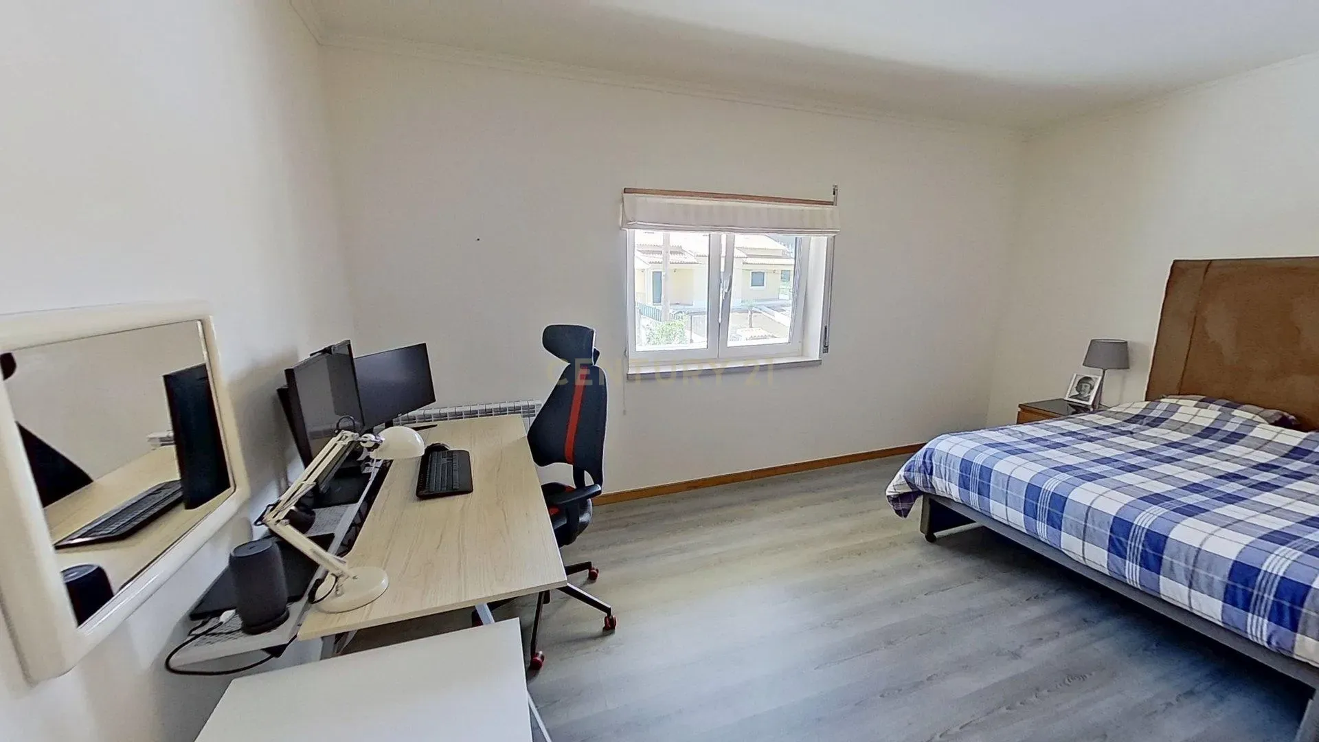 Moradia T3+1 em Alenquer com Vista Panorâmica e Piscina - Image 26