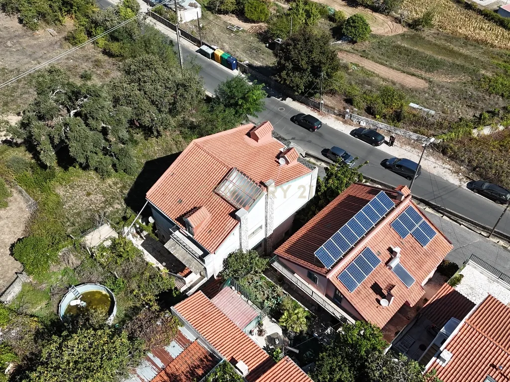 Moradia com elevado potencial de rentabilização em Camarões – Almargem do Bispo - Image 3