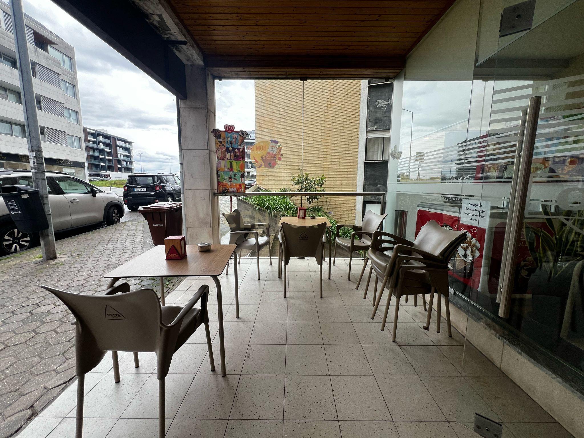 Padaria em Aveiro com Excelente Localização e Luz Natural - Image 10