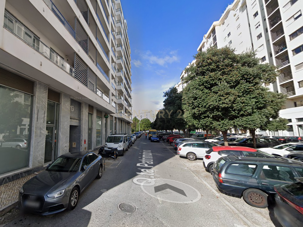 Apartamento T2 moderno com lugar de garagem, Quinta do Património (Sacavém) - Image 20