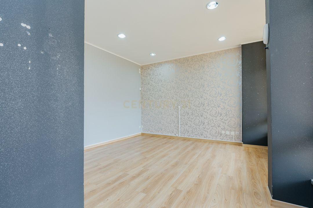 Loja Rés de Chão e Cave na Baixa da Banheira - Image 4
