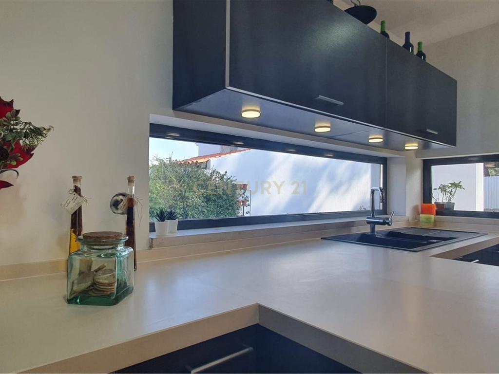 Moradia Isolada T4 291m2 em Lote de 1050 m2 em Mucifal, Colares, Sintra - Image 17