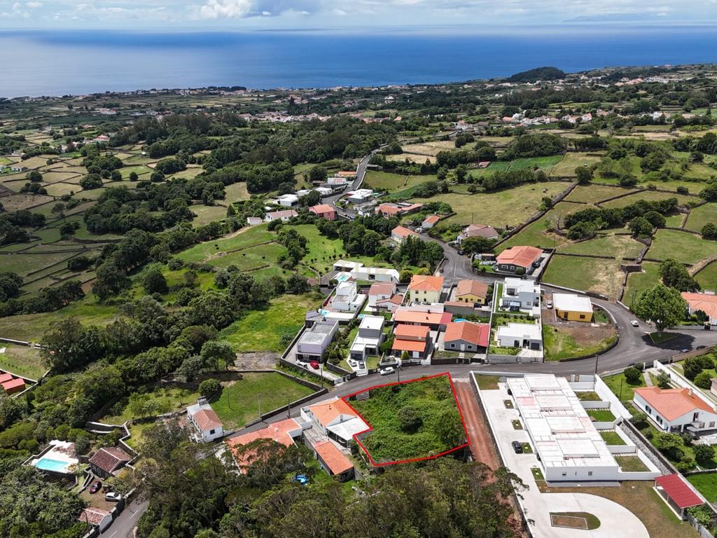 Terreno urbano em São Bartolomeu de Regatos, Angra do Heroísmo - Image 5