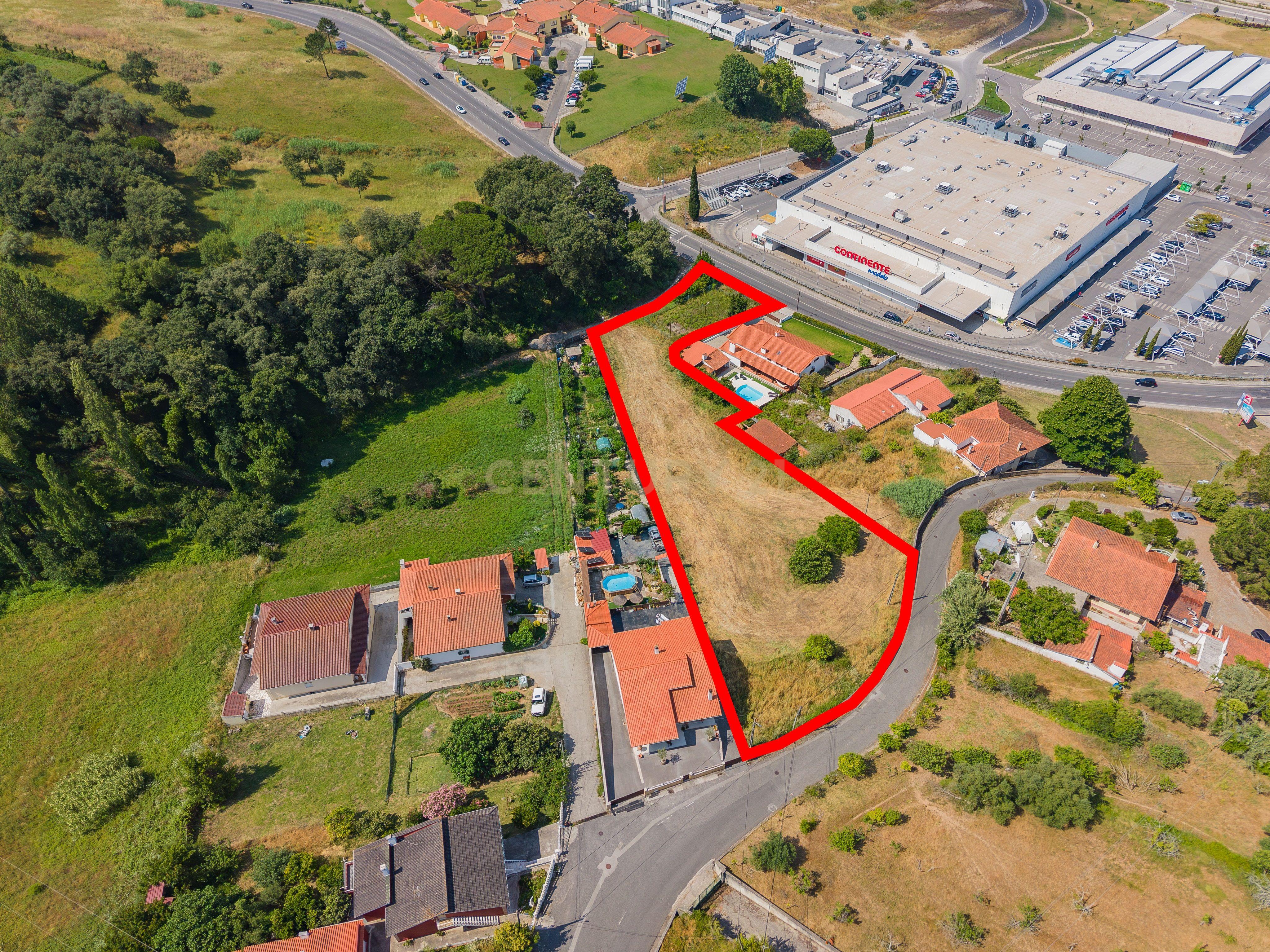 Fotografia 4 de Terreno Premium para Investimento Imobiliário em Alcobaça