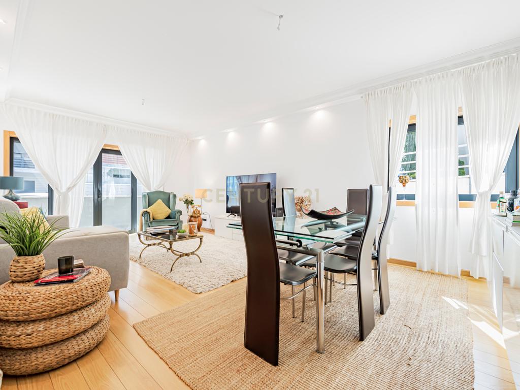 Apartamento T3 em Cascais com Terraço - Image 12
