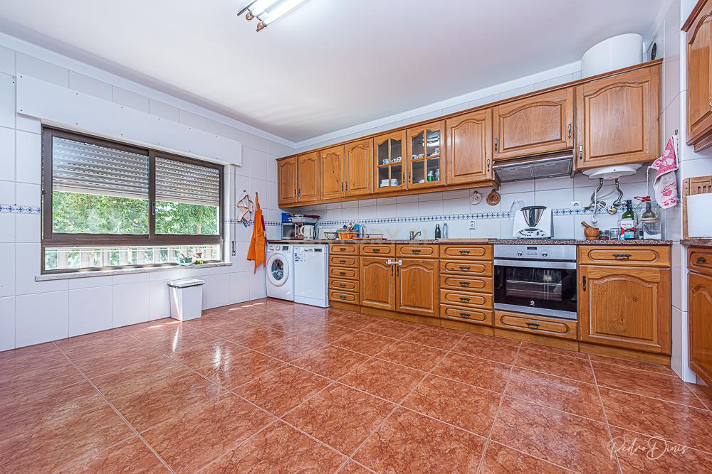 Apartamento de 4 assoalhadas em Zona Premium c/ 122m2 VANICELOS - SETUBAL - Image 1