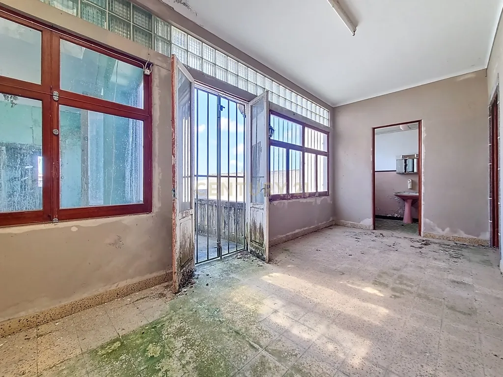 Duas Casas Antigas na Cidade da Ribeira Grande, Ilha de São Miguel - Oportunidade Única! - Image 21