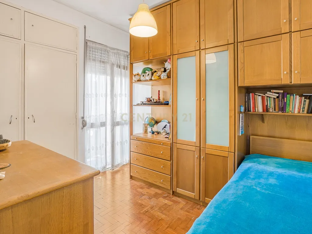Apartamento T3 nos Olivais - Luminoso e bem Localizado - Image 16