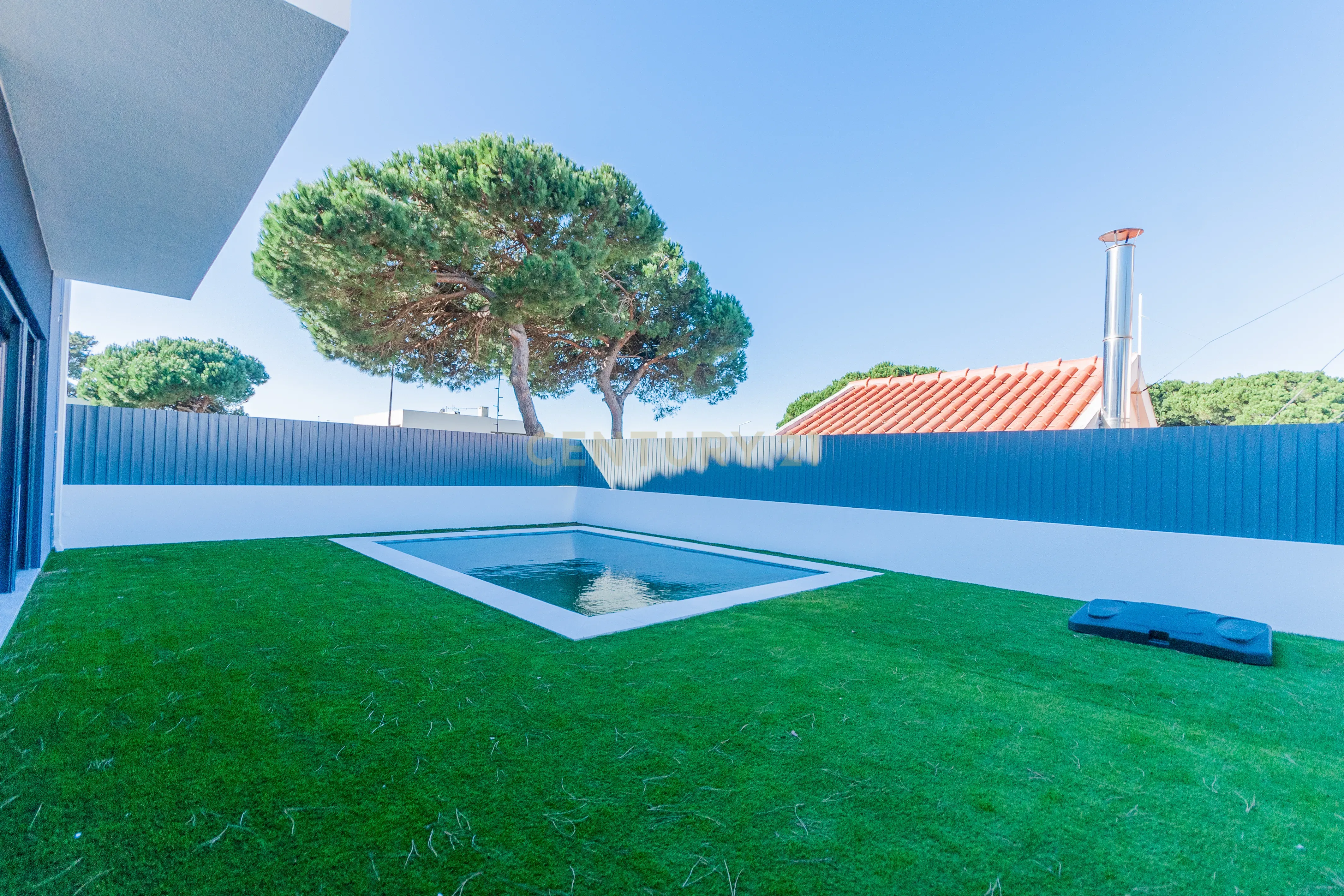Moradia T3 Moderna com Piscina | Lagoa de Albufeira - Image 35