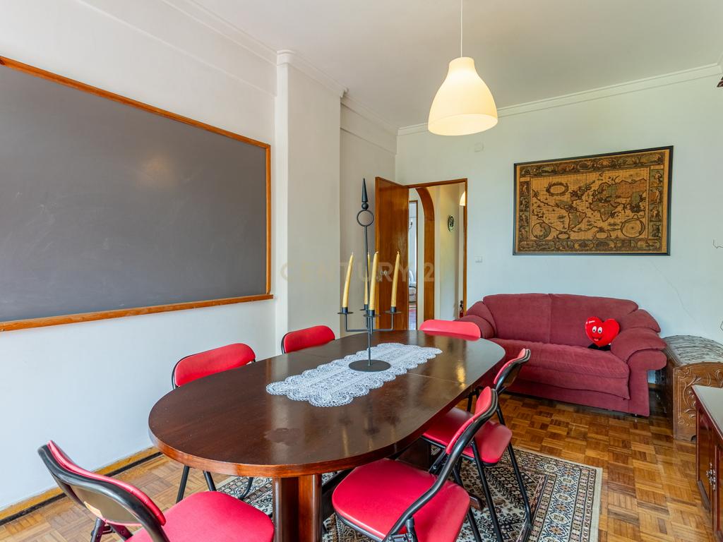Apartamento T2 na Urbanização Codivel - Odivelas - Image 22