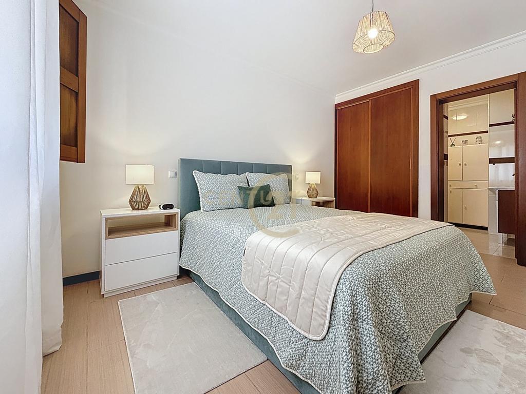 Excelente apartamento T3 em Porto Judeu - Image 12