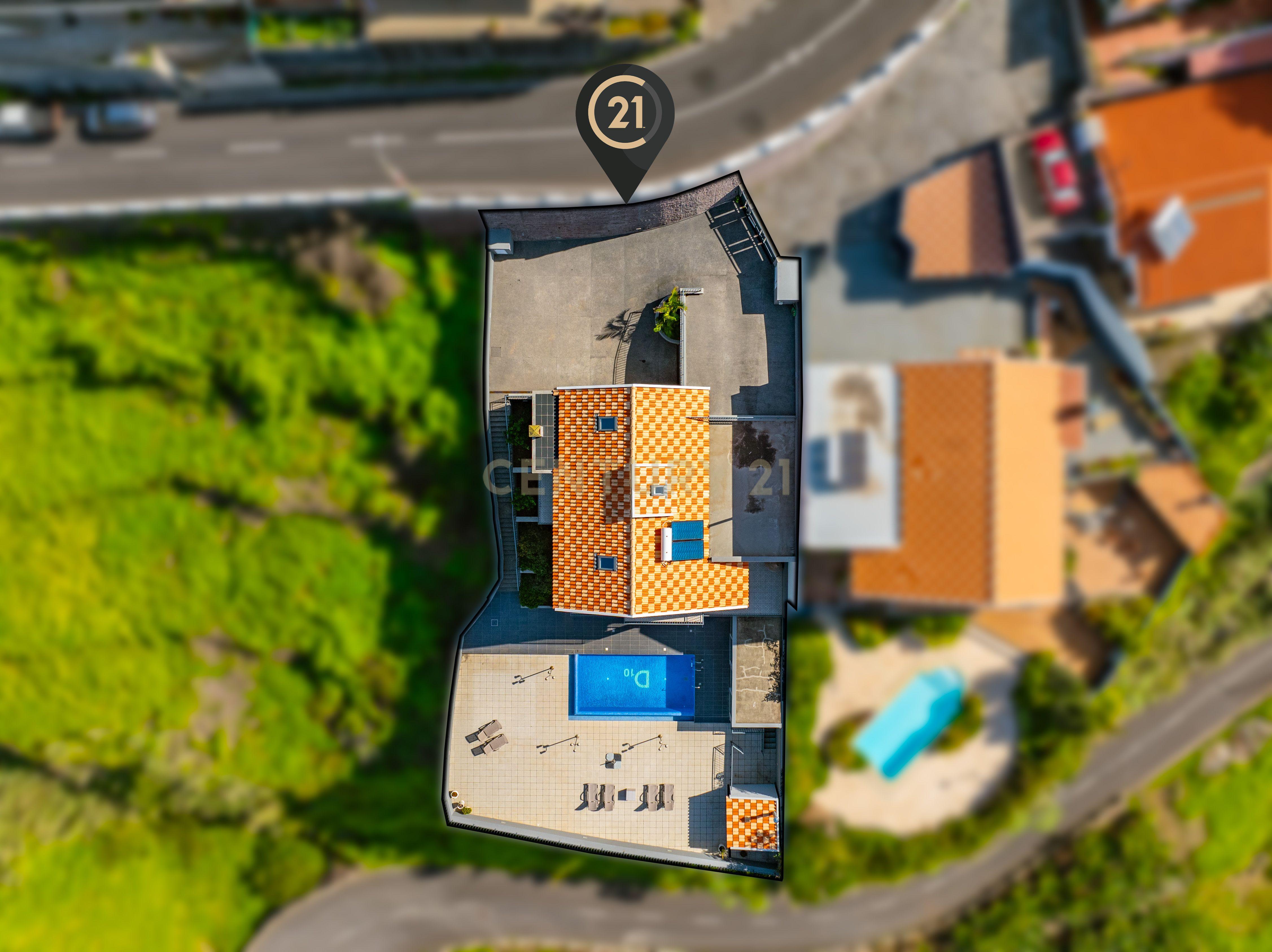 Moradia de Exceção em Ribeira Brava – Luxo, Conforto & Rentabilidade - Image 8
