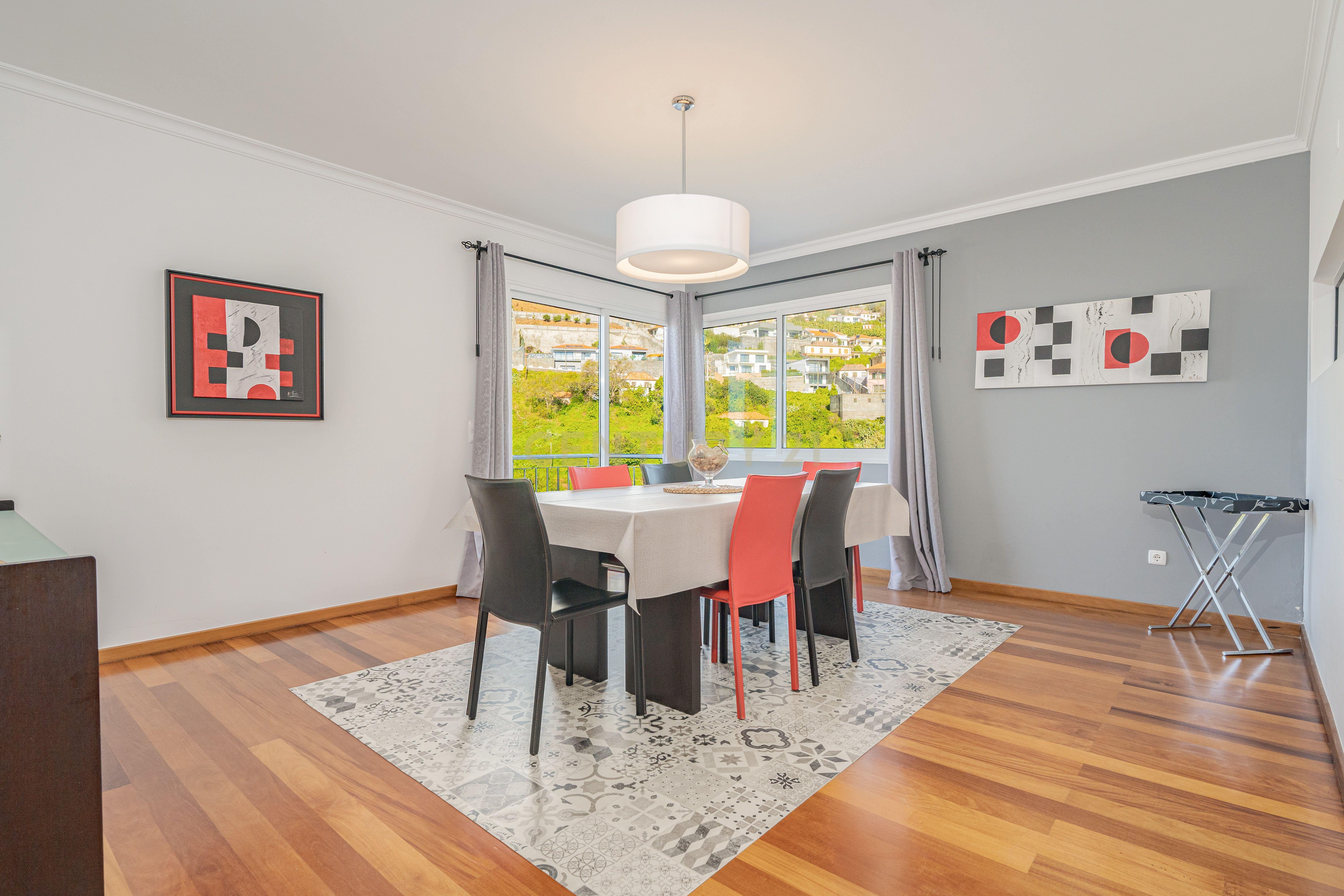 Moradia de Exceção em Ribeira Brava – Luxo, Conforto & Rentabilidade - Image 36
