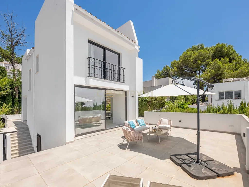 Uma moradia de luxo novinha em folha no coração de Nueva Andalucía - Image 28
