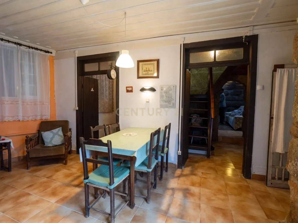 Casa Renovada T3 em Ervedal e Vila Franca da Beira - Image 15