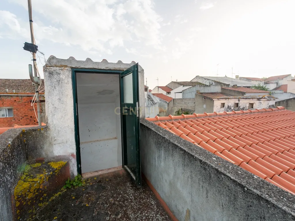 Oportunidade Única de Investimento em Mourão – Alentejo, Portugal - Image 21