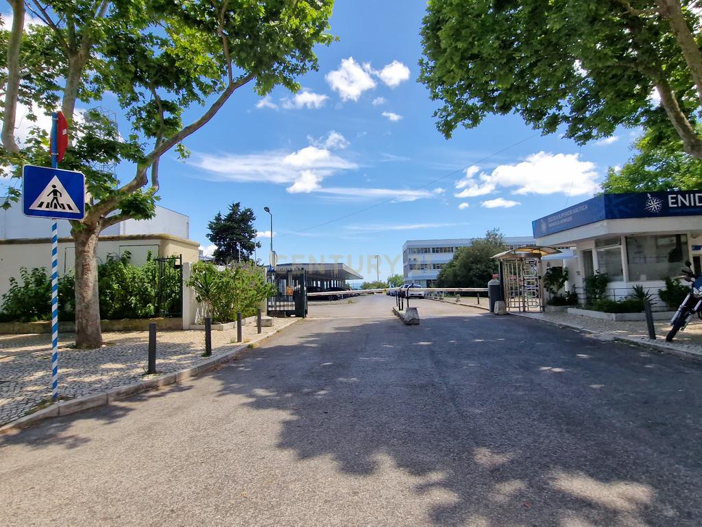 Apartamento T1 em Paço de Arcos - junto à praia e Escola Superior Náutica Infante D. Henrique - Image 40