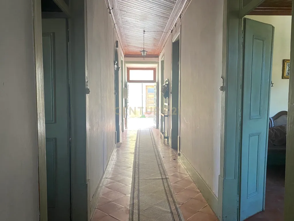Casas Senhoriais Início Sec XIX + Terreno 4100m2 | 20 minutos de Coimbra - Image 14