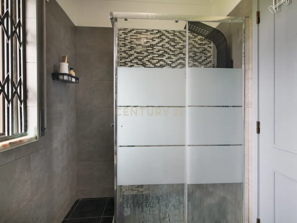 Apartamento T1+1 | Amadora - Image 18