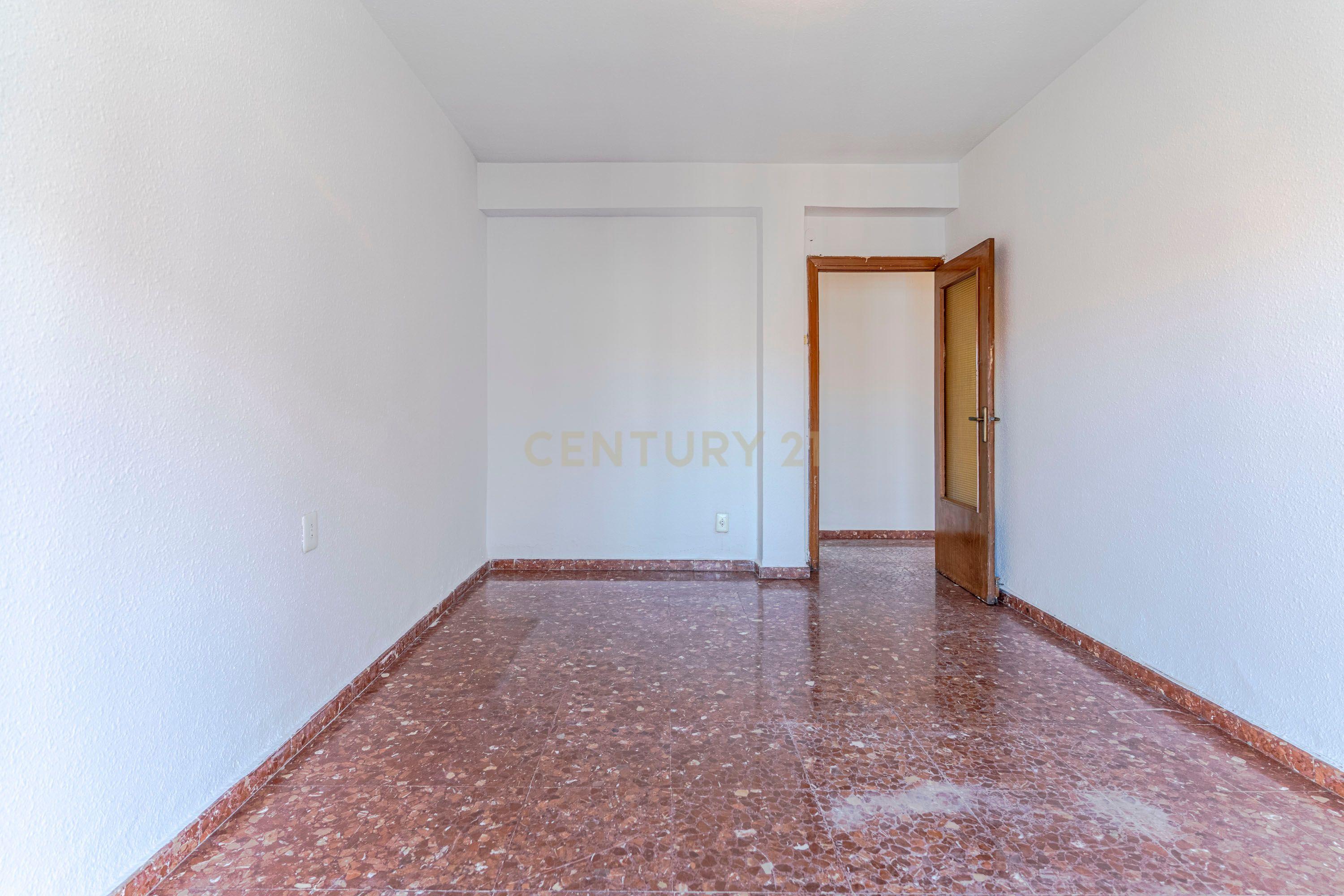 Espaçoso apartamento de 141 m2 no centro de Granada com vista panorâmica do Caminho de Ronda - Image 29