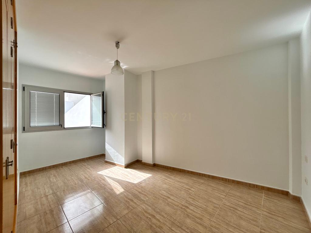  - Image 10