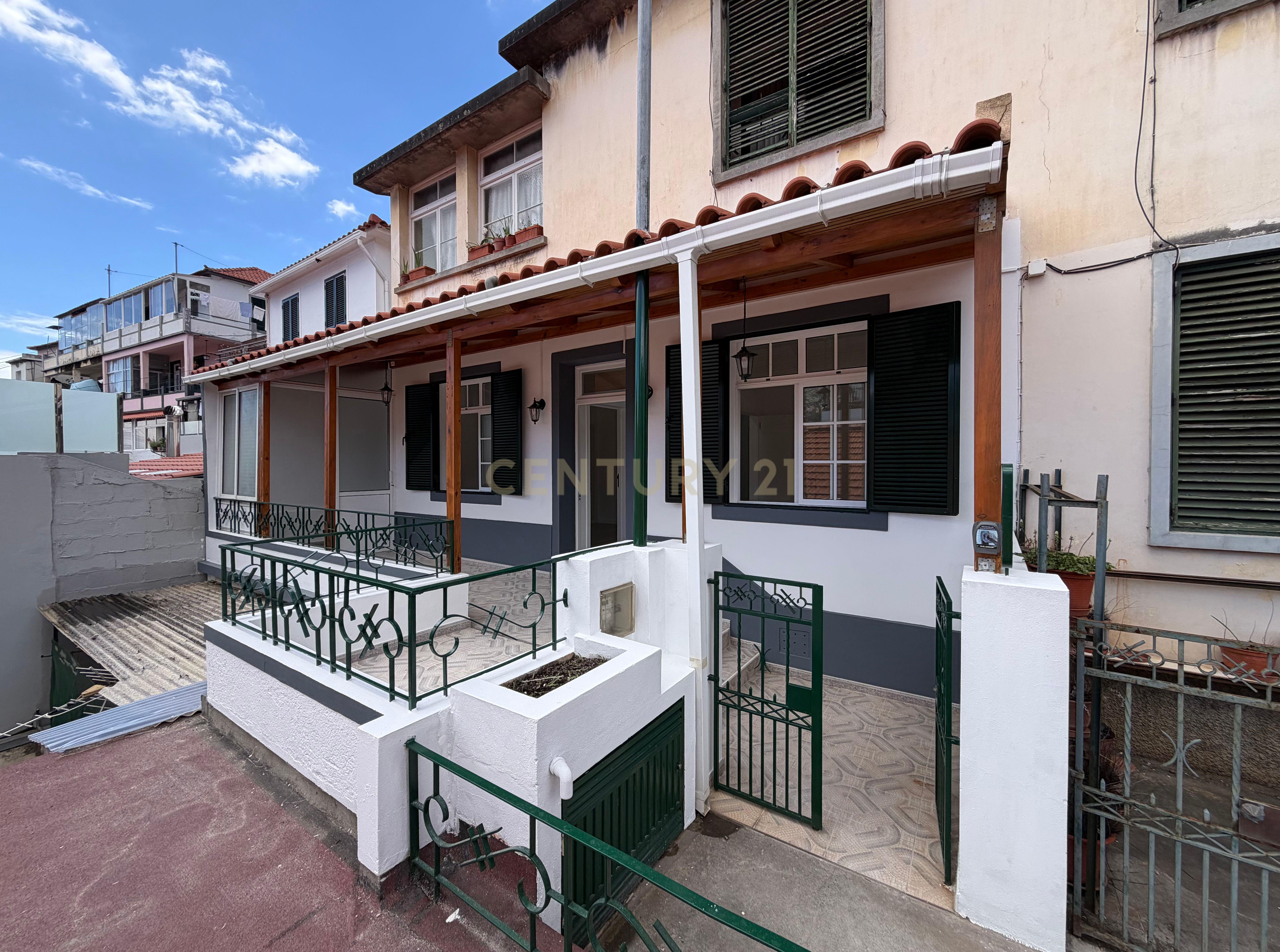 Moradia T1 à venda em Funchal (São Pedro), €295.000