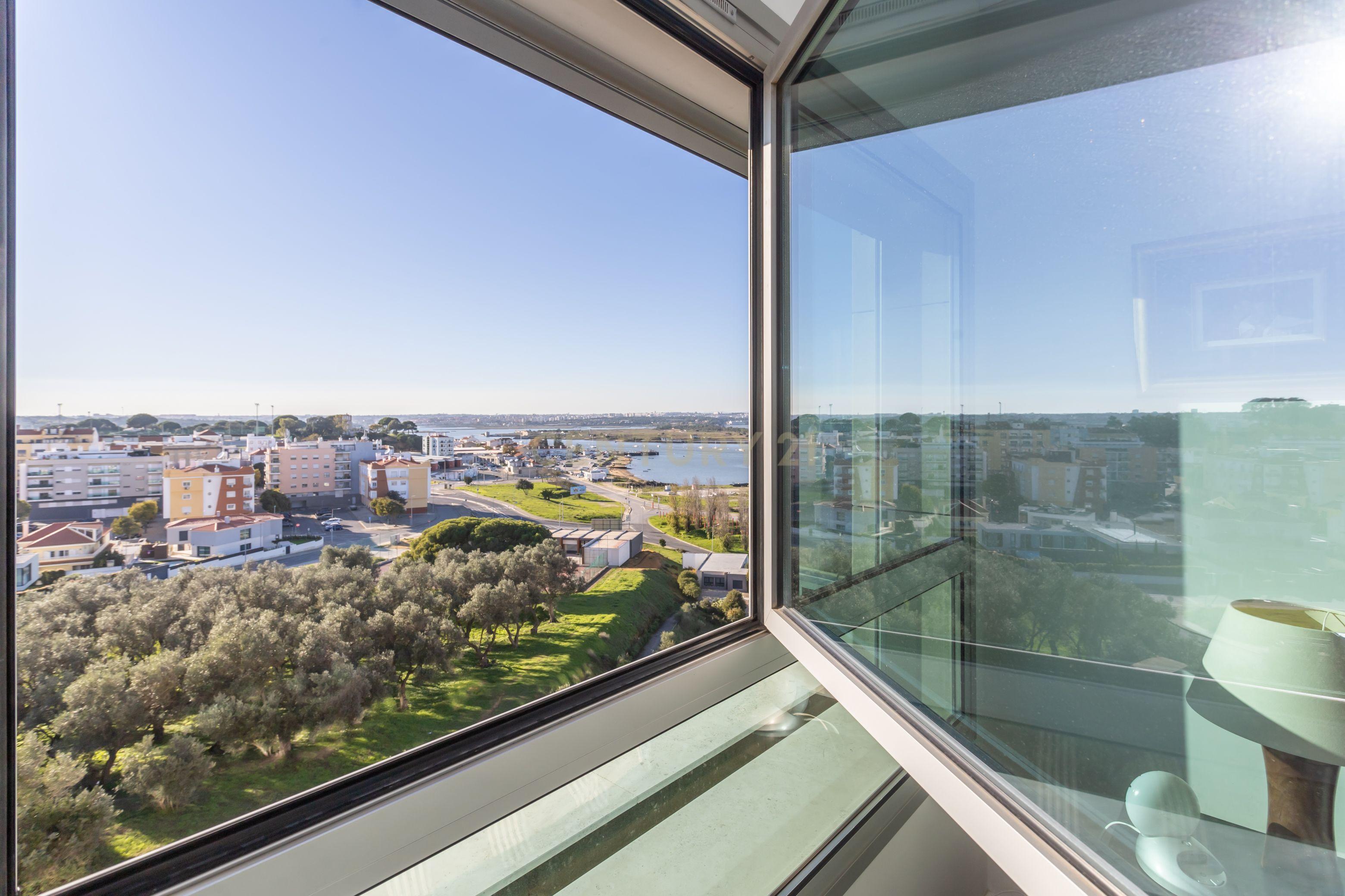 Apartamento T4 Duplex | Quinta da Trindade, Seixal - Image 21