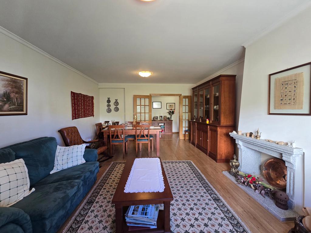 Apartamento T3 + 1 em Bragança - Image 5
