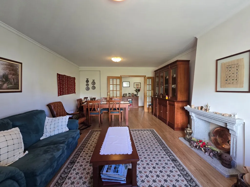 Apartamento T3 + 1 em Bragança - Image 5