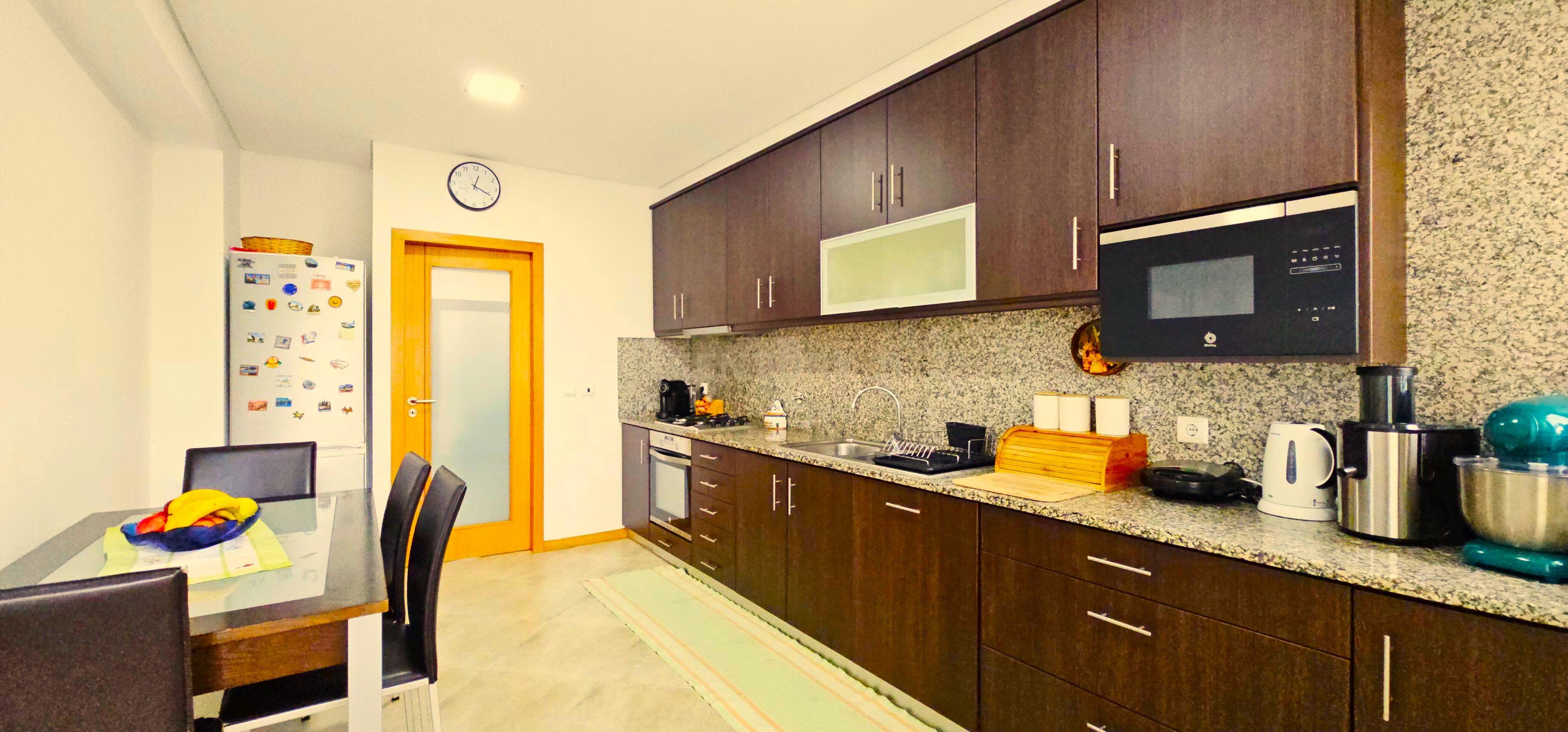 Fotografia 12 de Apartamento T3 para Arrendamento em Barqueiros, como Novo