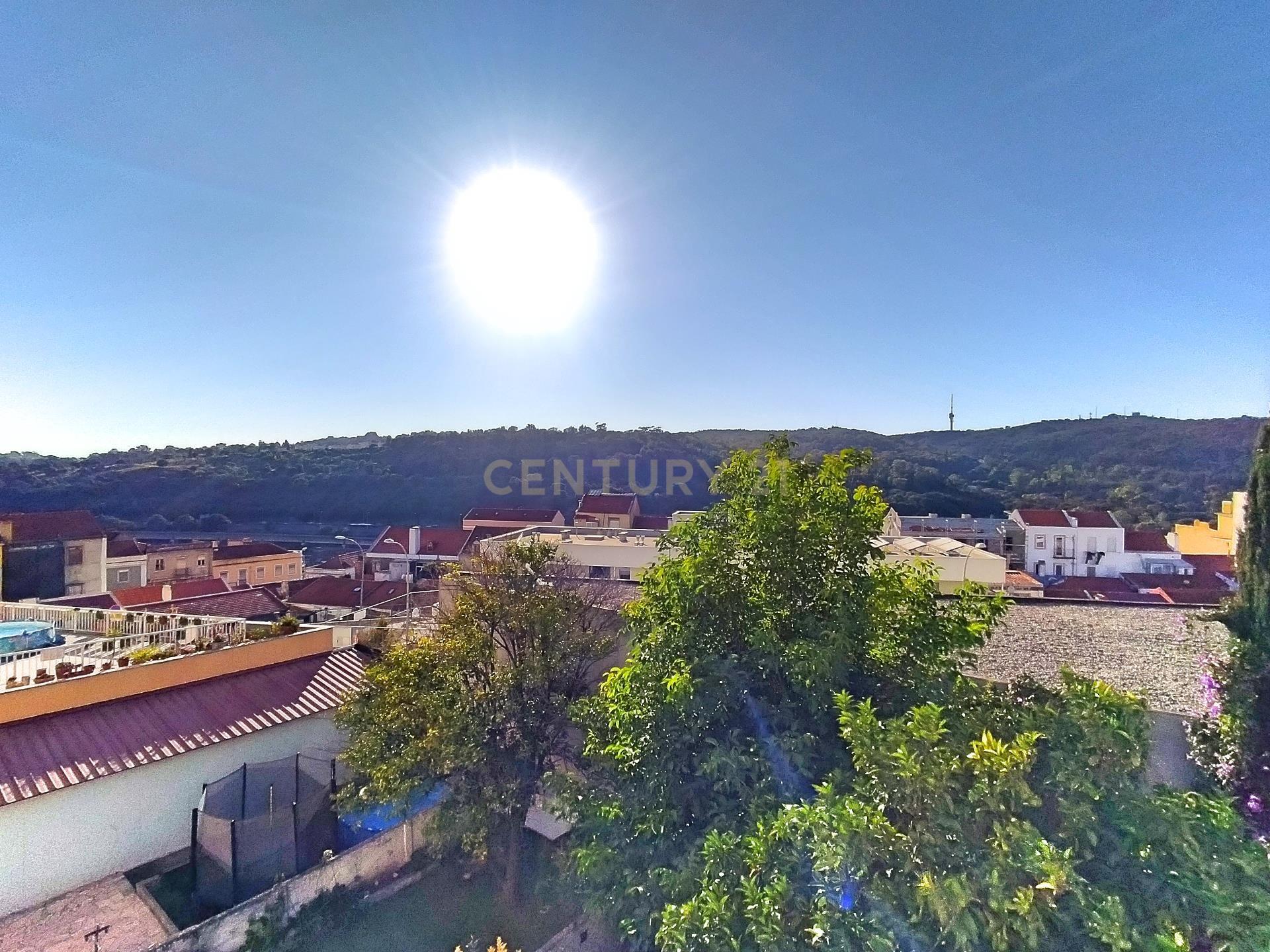 Investimento seguro | Rendimento líquido após IRS: 16.830€/ano - Image 1
