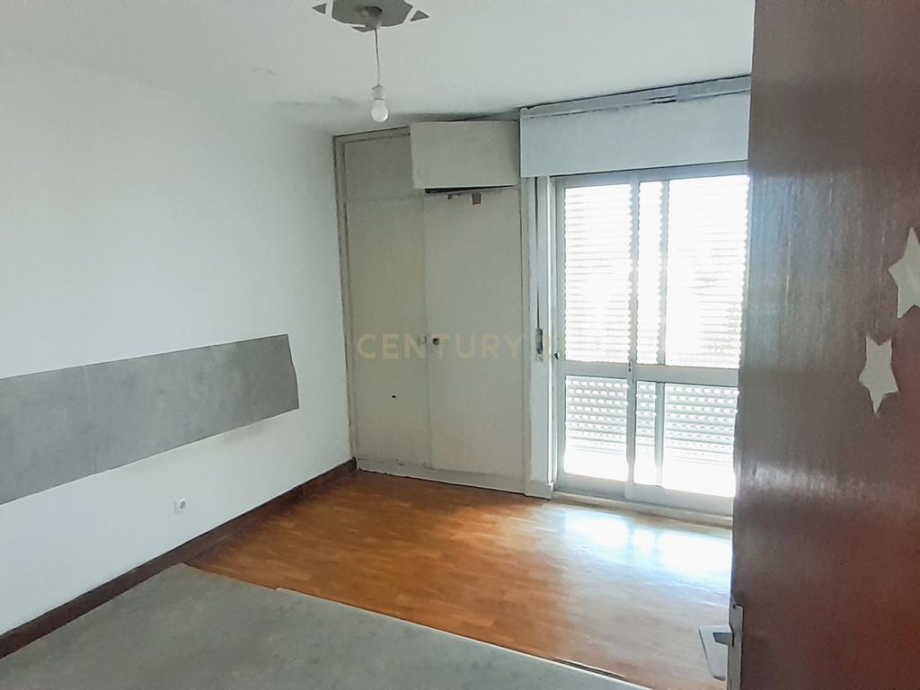 Apartamento T2 com Vista Panorâmica em Faro, Portimão - Image 19