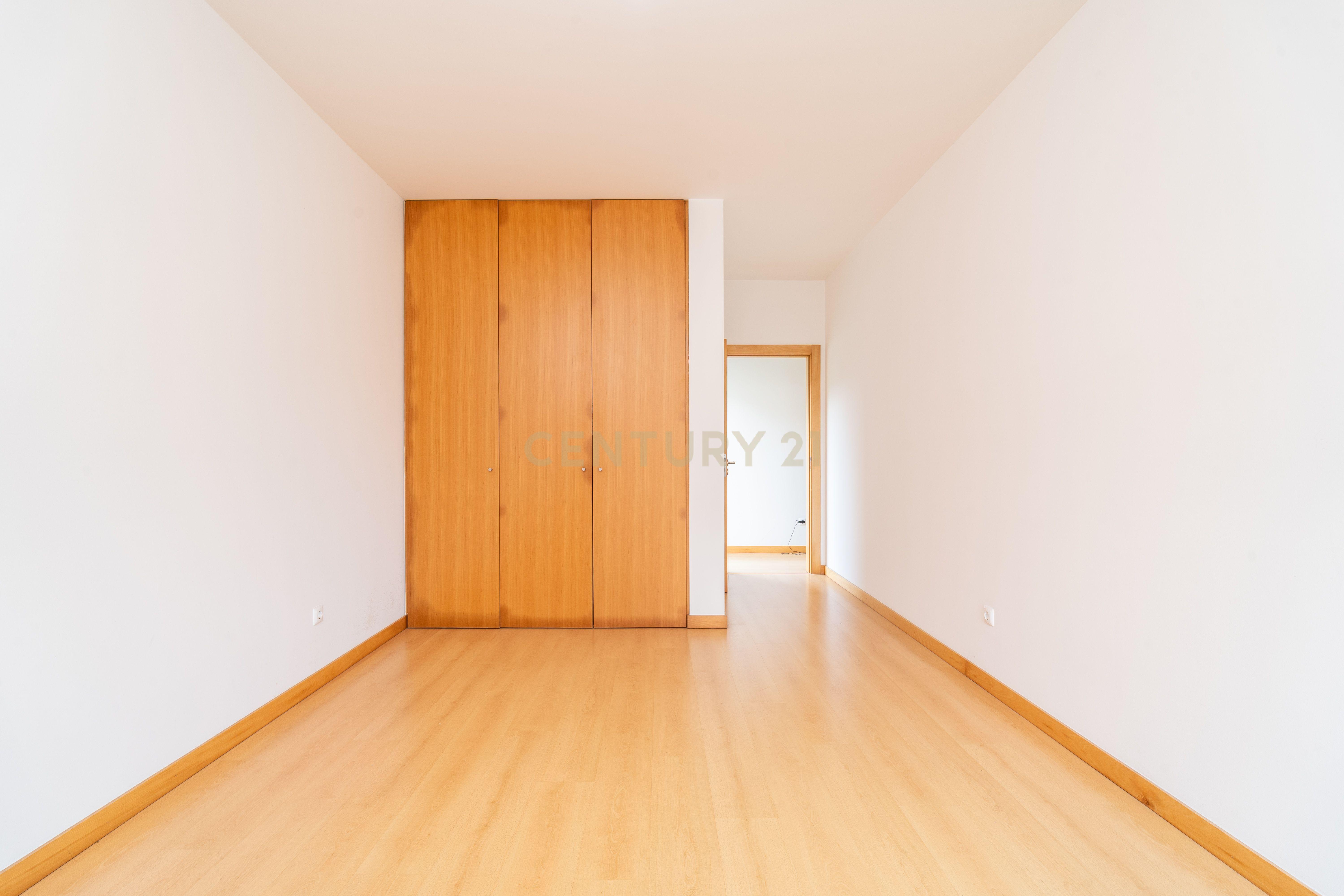 Apartamento T2 em ótimo estado de conservação, às portas de Montemor-o-velho. - Image 14