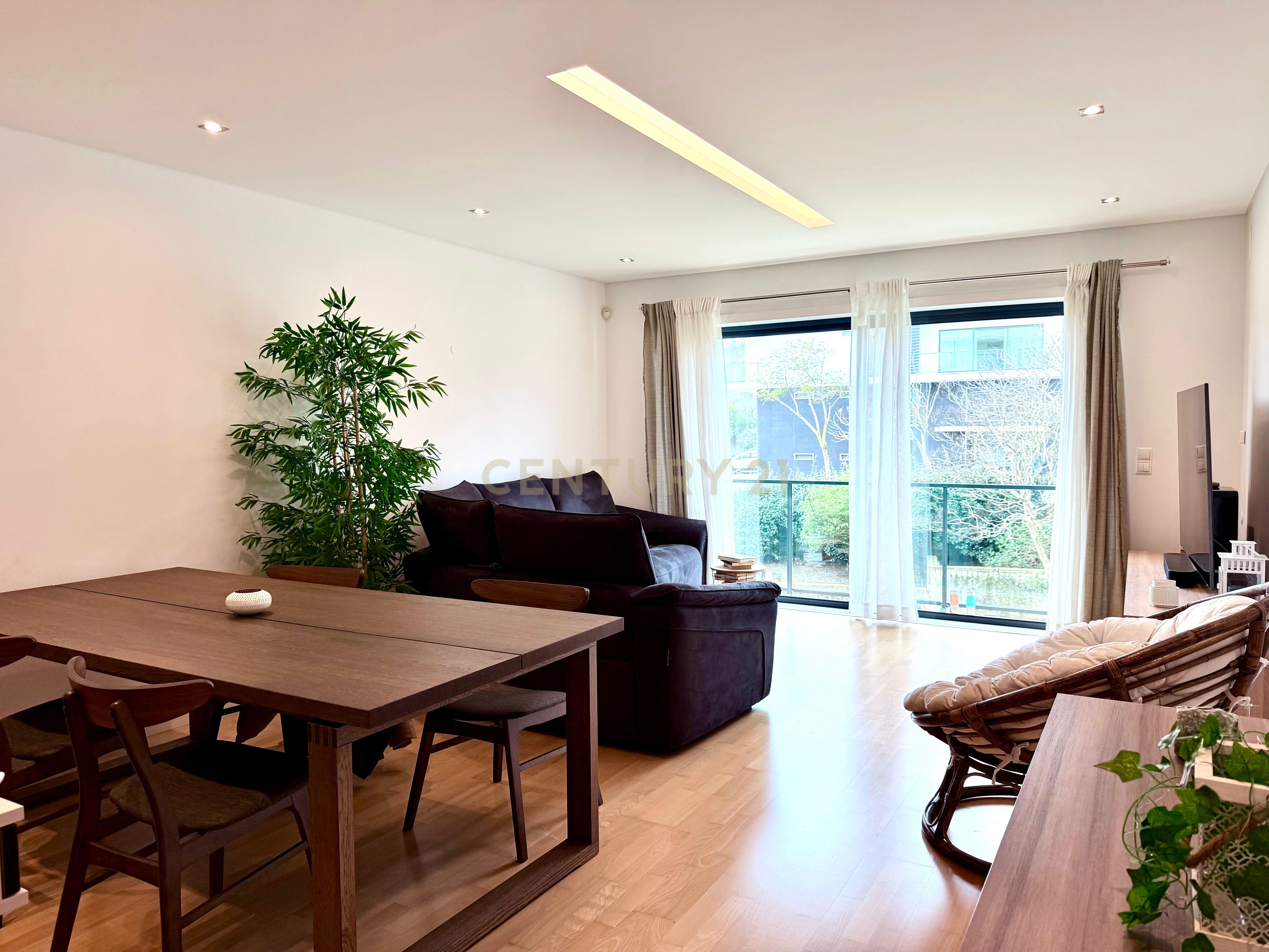Fotografia 11 de T3 com 187 m² | Oeiras Golf & Residence | Suíte, 3 Varandas e Box para 2 Carros