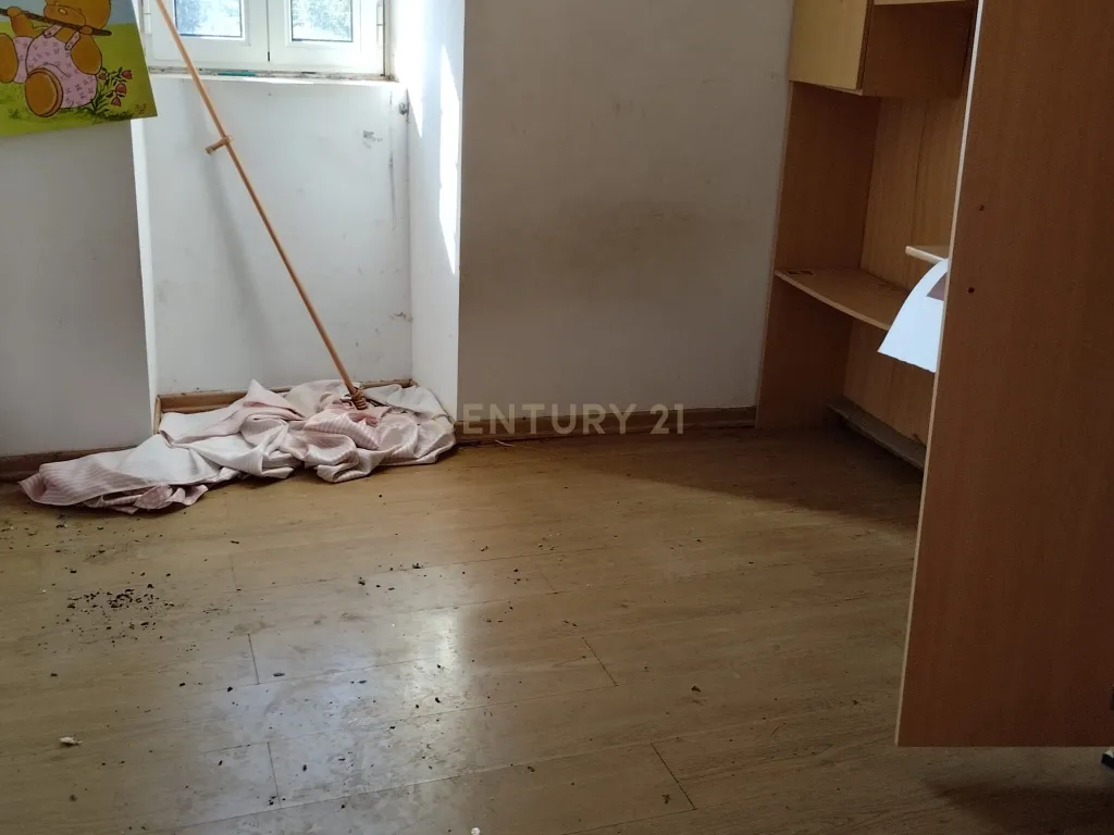 Casa para Recuperar em Ramalhais, Pombal - Image 10