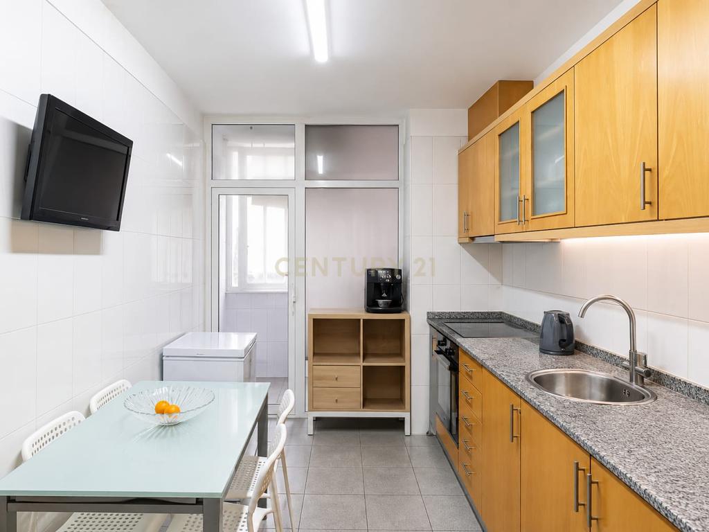 T2 EM ERMESINDE — 106 m², ÁREAS EXTRAORDINÁRIAS E QUALIDADE IMPECÁVEL - Image 19