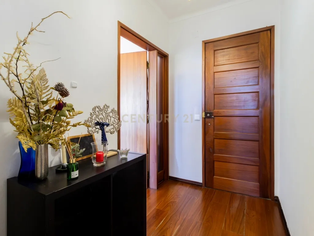 🏡 Apartamento T2 com Elevador no Coração de Alcobaça - Image 12