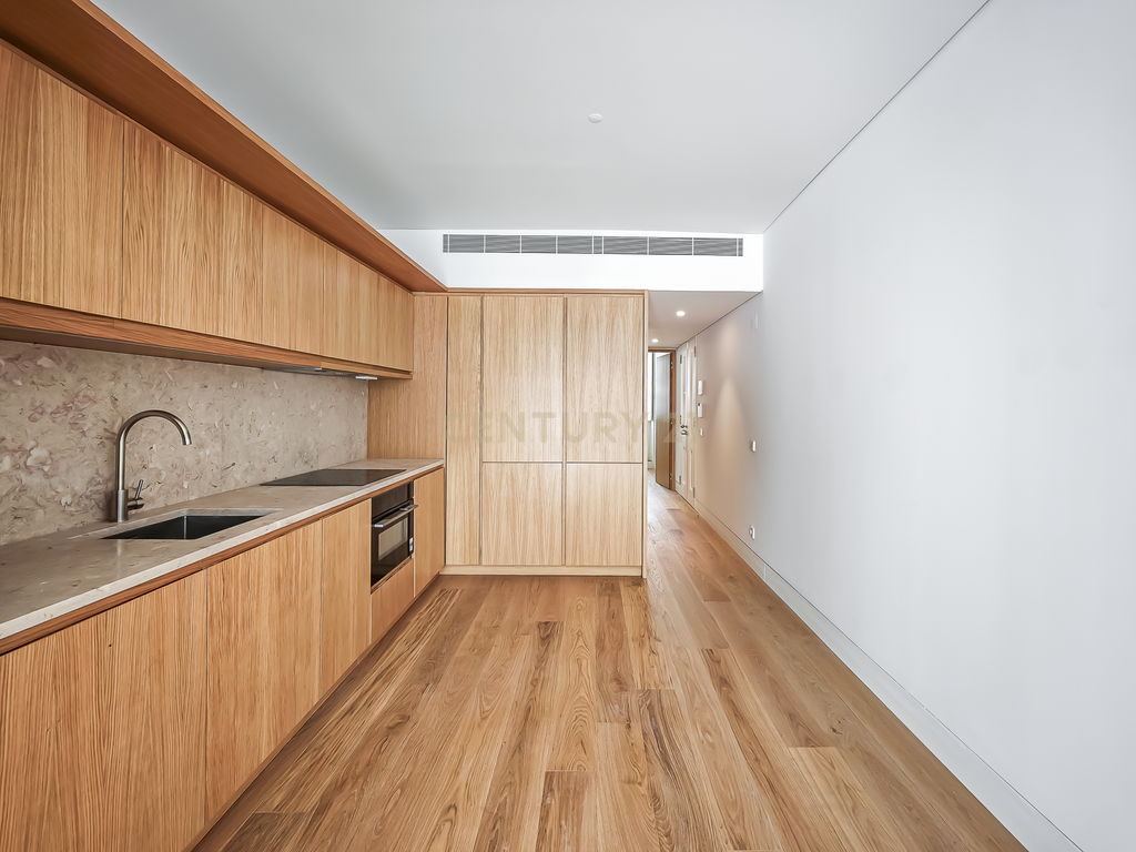 Venda Apartamento T1 Rua das Taipas - Image 3