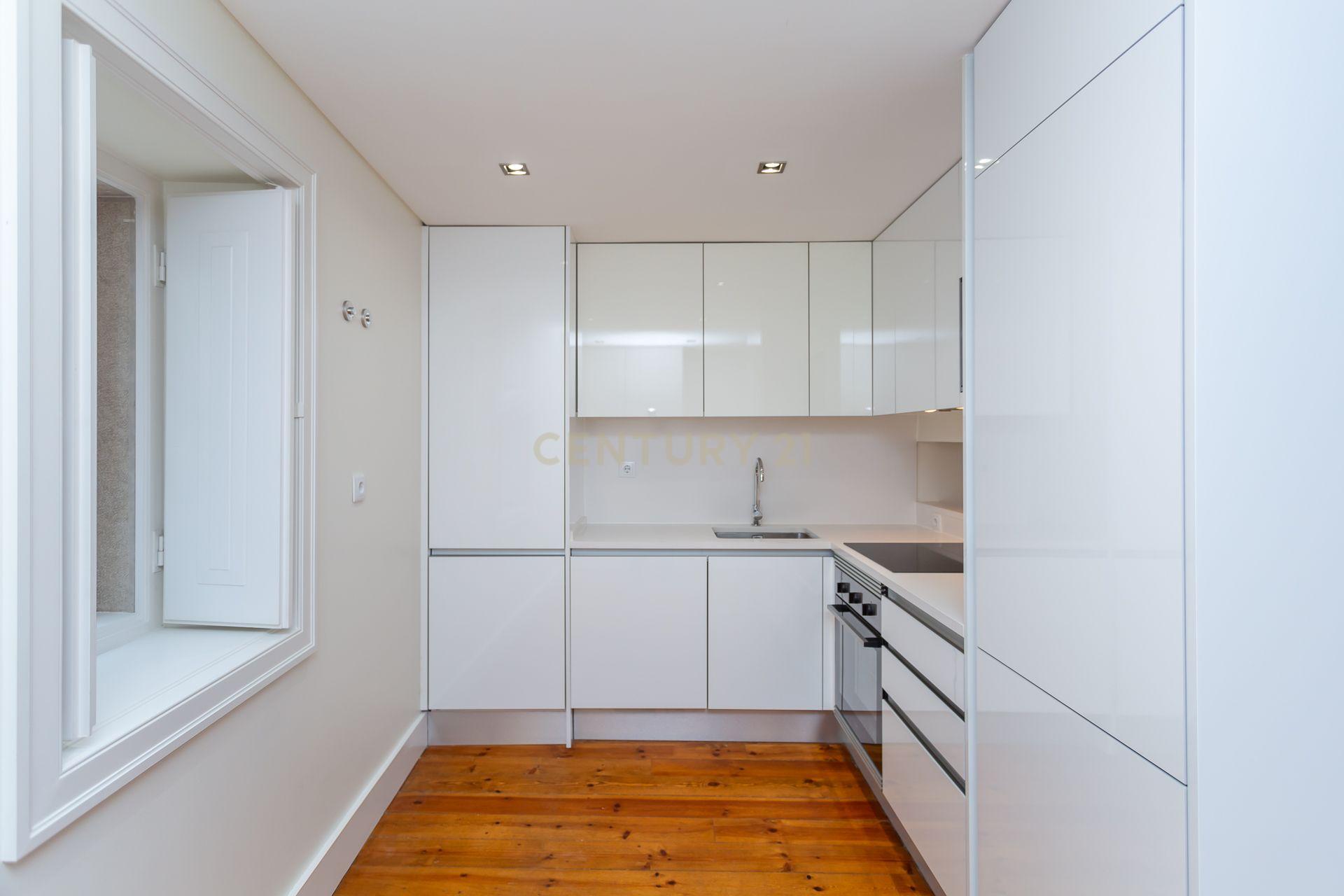 Apartamento T1 mobilado para arrendar em Lisboa - Image 6
