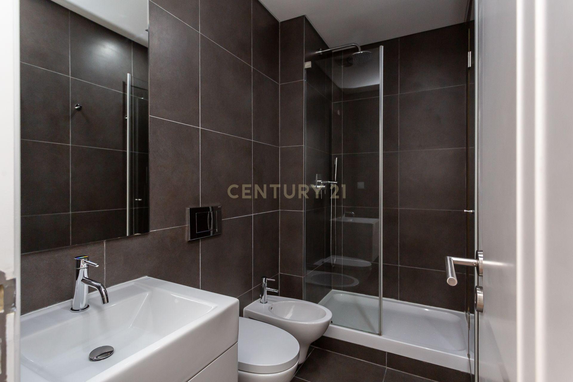 Apartamento T1 mobilado para arrendar em Lisboa - Image 16