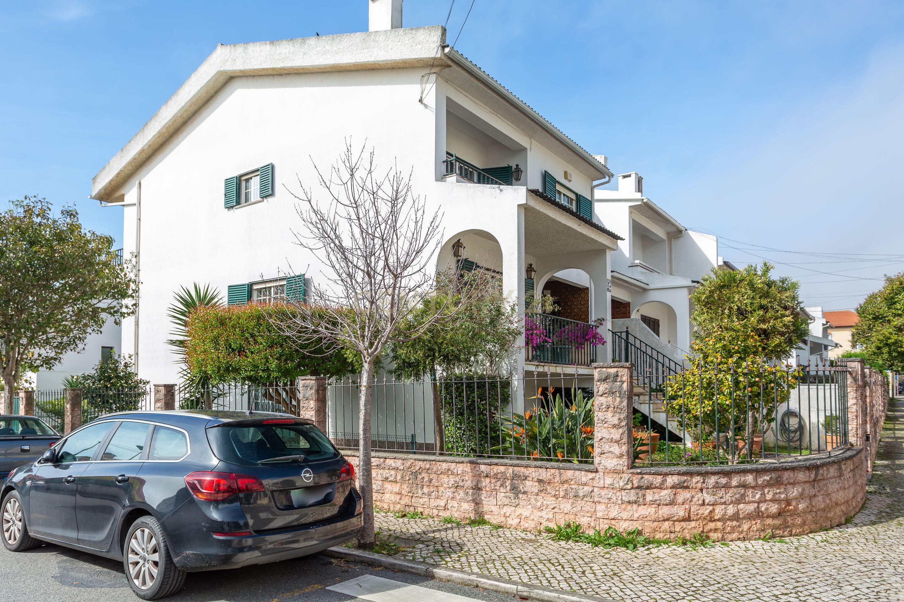 Magnifica moradia em Santo Amaro de Oeiras - Image 1