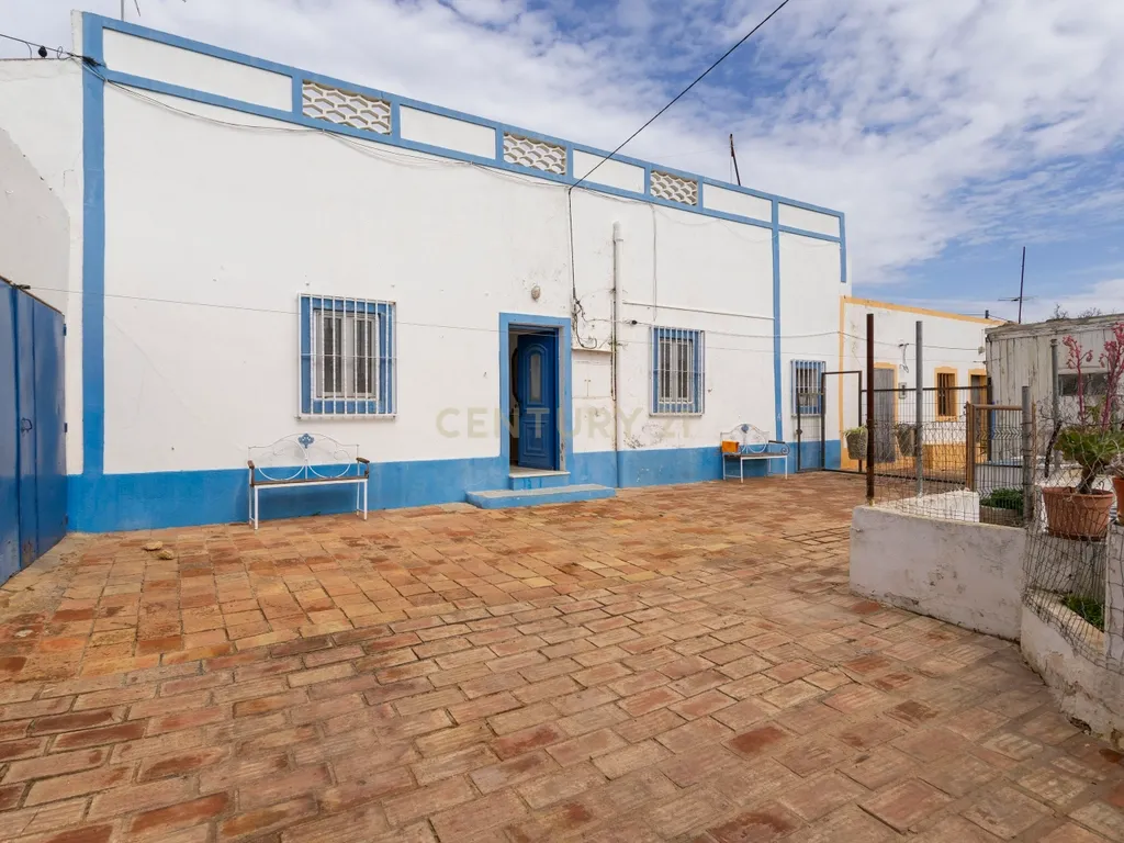 Oportunidade Única no Algarve – Propriedade de 33.840m² com duas moradias centenárias para remodelação - Image 7